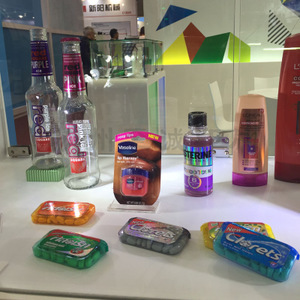 標簽冷燙機 日用品批發(fā)市場中的熱銷設備